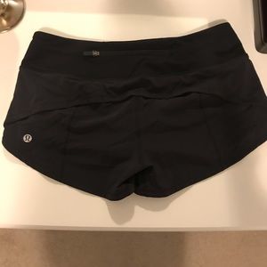 Lululeamon speed up shorts